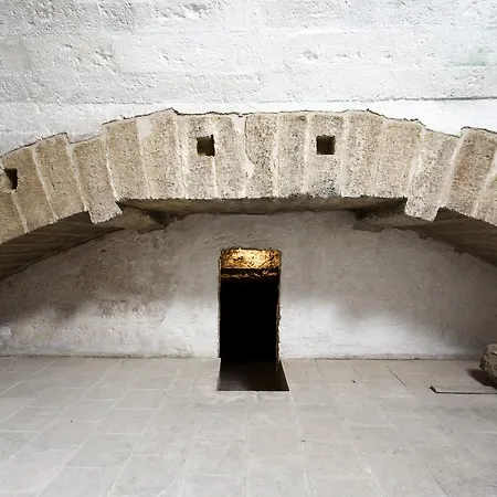 La Corte Dei Mille Konukevi