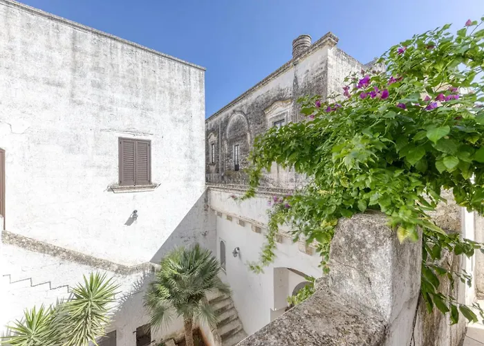 La Corte Dei Mille Presicce